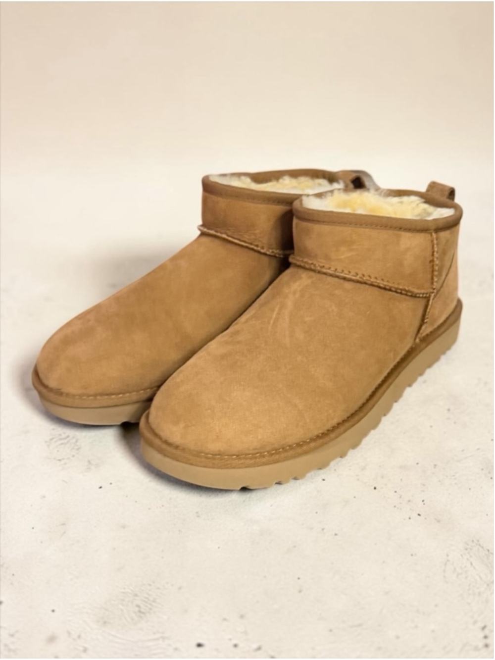UGG Classic Ultra Mini Chestnut Suede Boots Women's Size 10 - Picture 3 of 9